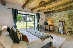 Maisons d'hotes Les Metairies d Arthur : photos des chambres