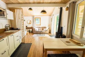 Maisons de vacances Maison sur terrain nature 2200m2 : photos des chambres