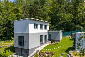 The Houses - Chata u sjezdovky 1