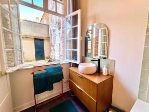 Loft T2 avec terrasse sur la Grand Place dArras