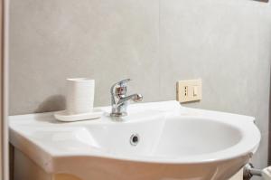 room with private bathroom Stella 2