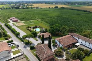 La Vie en Rose Resort