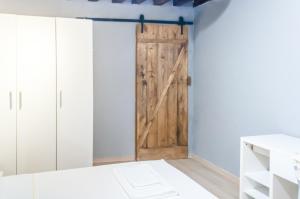 room with private bathroom Stella 2