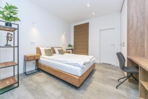 Deluxe Apartment on Granary Island with Parking - Granaria I & by Noclegi Renters