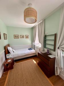 B&B / Chambres d'hotes Manoir de Daubeuf : Chambre Double ou Lits Jumeaux
