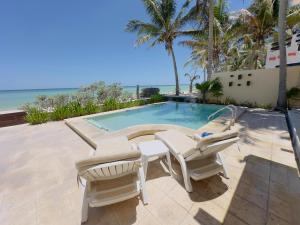 Sunset Mompracem in Chicxulub, Yucatan