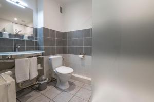 Hotels Contact Hotel O'Nice Saintes : photos des chambres