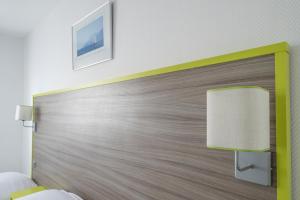 Hotels Contact Hotel O'Nice Saintes : photos des chambres