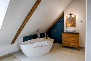 Maisons d'hotes Les Metairies d Arthur : photos des chambres
