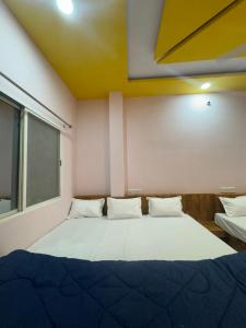 Hotel Rudrason Near Mahakaleshwar Temple, Ujjain