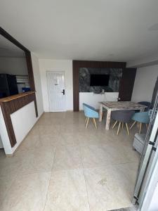 Apartment near the beach and airport