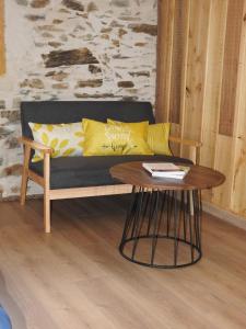 Hotels Les secrets de la nature chambre d-hotes, tentes luxe et nature : photos des chambres