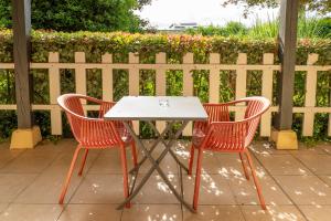 Hotels Contact Hotel O'Nice Saintes : photos des chambres