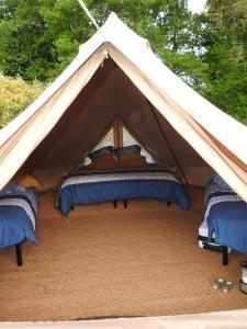 Hotels Les secrets de la nature chambre d-hotes, tentes luxe et nature : photos des chambres