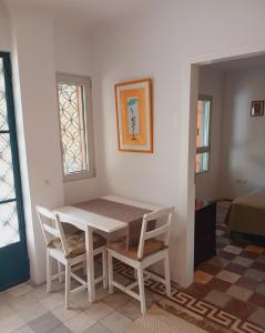 Athens 1-bedroom garden house