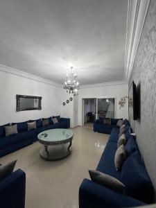 Palais du jardin et de la mer dans une résidence privée