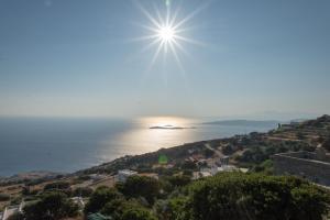 Sea Sun House, Aprovato Andros