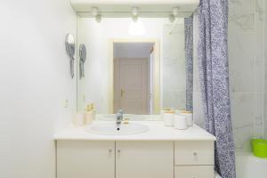 Le St Dié - Terrasse, Parking privé, Baignoire