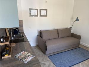 Peaceful Studio with Parking Close to Riga Center