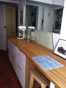 Appartements Pleasant 120 m2 duplex, garden, quiet, south, center : photos des chambres
