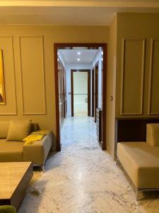 Magnifique appartement avec terrasse Lac 2 البحيرة Tunis