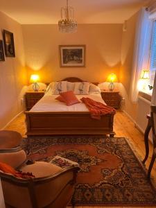 Dahlias Bed & Breakfast