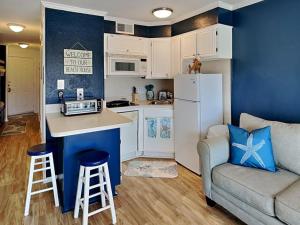 Daybreak at the Beach