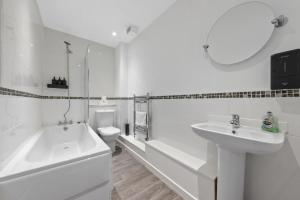 Modern Bannockburn Guest House - Ensuite Rooms Only