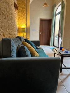 Tal-Bambinu Boutique B&B