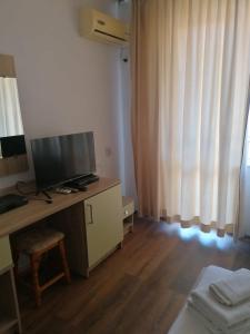 Manolovi Guest House