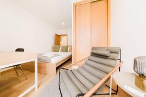 Modern 41BR with Art & Tagus River Views