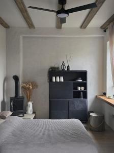 Central Downtown Terrace Studio