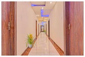 HOTEL TERENCE Near Sea Beach