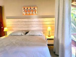 Top Houses Casa Amarela 3 quartos praia Araçaípe