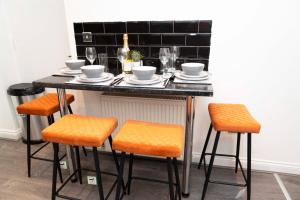 Starlights Short lets