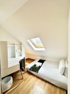 Relaxing Room in Spacious House