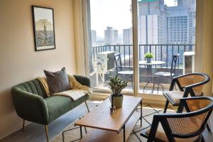 HOM I Depto 2D2B en Nunoa Mall Plaza Egana 4PAX