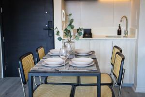 HOM I Depto 2D2B en Nunoa Mall Plaza Egana 4PAX