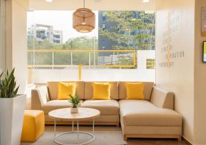 Bloom Hotel - Balewadi