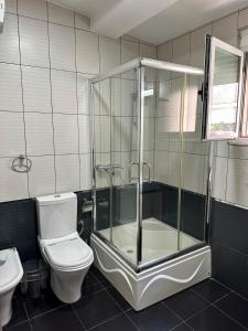 Soer Apartment - Tirana Center, Veranda & Comfort