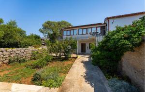 3 Bedroom Gorgeous Apartment In Seline