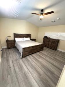 Bright and Spacious 2 Story Condo