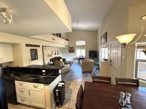 Bright and Spacious 2 Story Condo