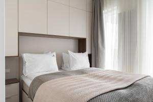 Plaża 41 Seaside Apartment with Roof Terrace and Parking by Lion Apartments