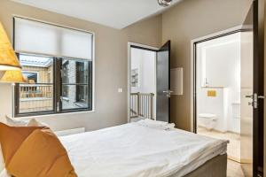 Central Apartment for 3