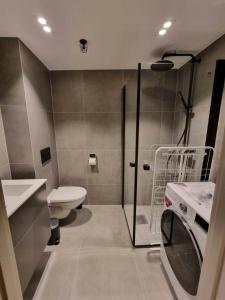 Central and Spacious Apartment for 8