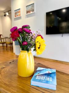 Charming 1BR in Prime Santa Monica Walk to Beach