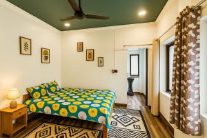 ac room with kitchen and Terrace