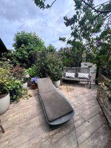 Fabuloso Bajo con Jardines