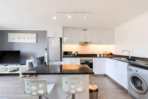 Castle Rock - Table Mountain View